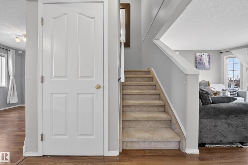 207 River Point(E), Edmonton, AB - Indoor Photo Showing Other Room