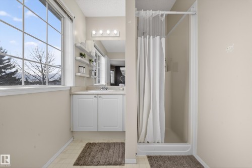 207 River Point(E), Edmonton, AB - Indoor