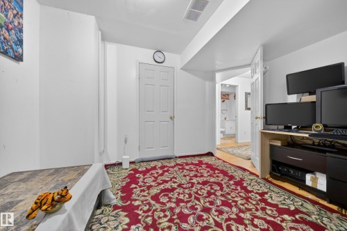 207 River Point(E), Edmonton, AB - Indoor