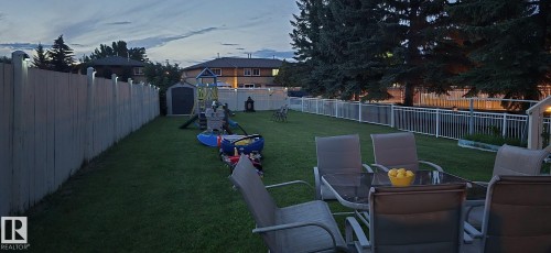 207 River Point(E), Edmonton, AB - Outdoor