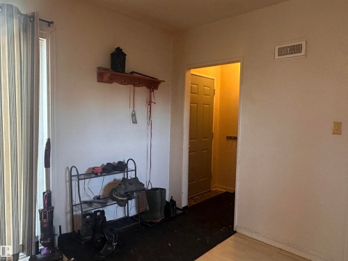 5128 52 Street, Barrhead, AB - Indoor Photo Showing Other Room