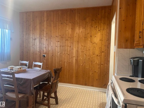 5128 52 Street, Barrhead, AB - Indoor Photo Showing Dining Room