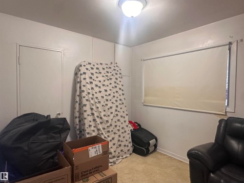 5128 52 Street, Barrhead, AB - Indoor Photo Showing Other Room