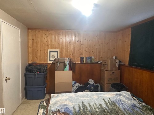 5128 52 Street, Barrhead, AB - Indoor Photo Showing Bedroom