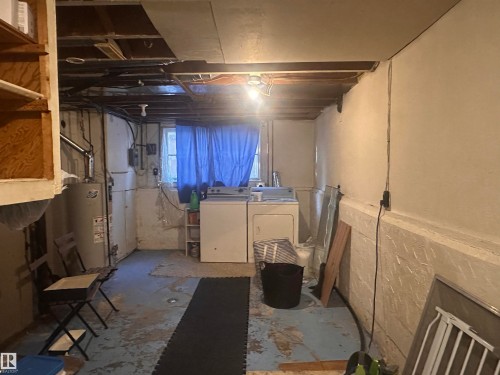 5128 52 Street, Barrhead, AB - Indoor