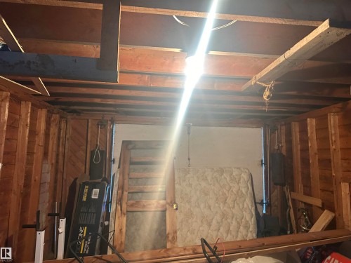 5128 52 Street, Barrhead, AB - Indoor Photo Showing Other Room