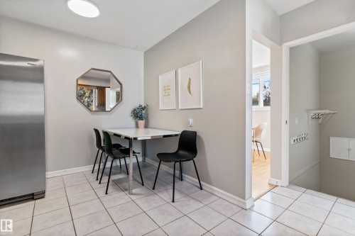 7104 95 Avenue, Edmonton, AB - Indoor Photo Showing Dining Room