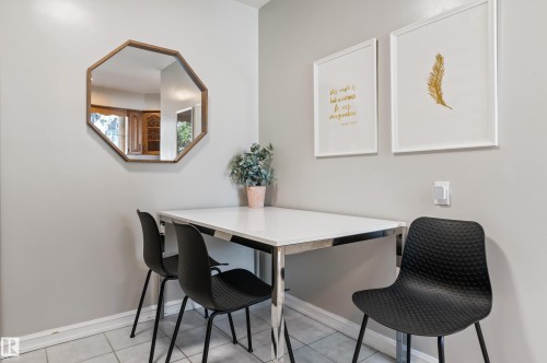 7104 95 Avenue, Edmonton, AB - Indoor