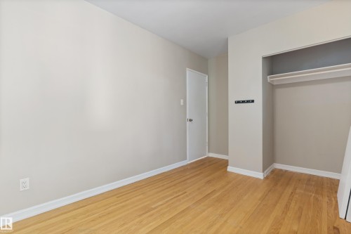 7104 95 Avenue, Edmonton, AB - Indoor Photo Showing Other Room