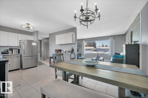 13443 111 Street, Edmonton, AB - Indoor