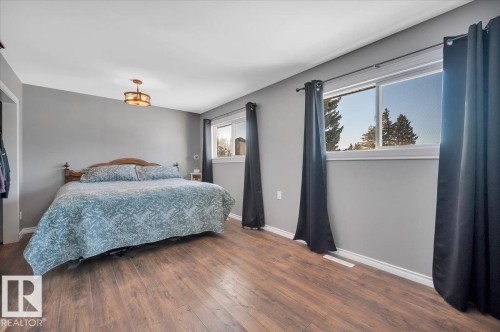 13443 111 Street, Edmonton, AB - Indoor Photo Showing Bedroom