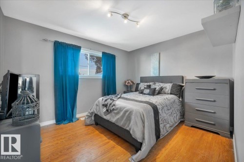 13443 111 Street, Edmonton, AB - Indoor Photo Showing Bedroom