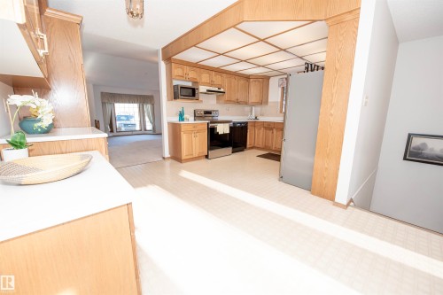 12A Invermere Place, St. Albert, AB - Indoor