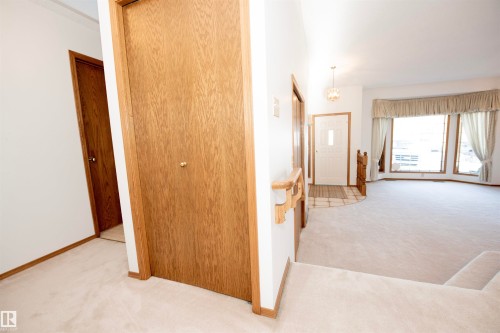 12A Invermere Place, St. Albert, AB - Indoor Photo Showing Other Room