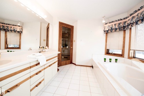 12A Invermere Place, St. Albert, AB - Indoor Photo Showing Bathroom