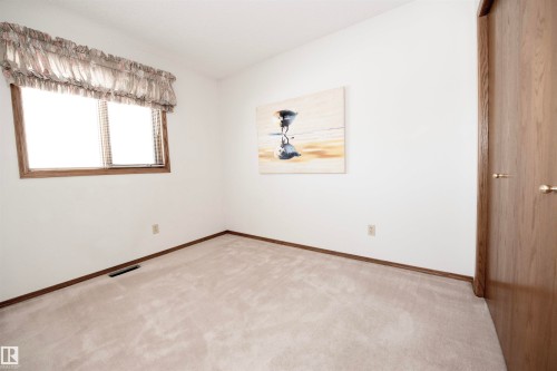 12A Invermere Place, St. Albert, AB - Indoor Photo Showing Other Room