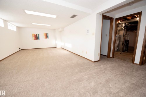 12A Invermere Place, St. Albert, AB - Indoor Photo Showing Other Room