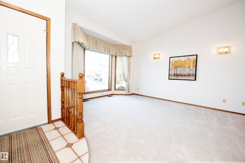 12A Invermere Place, St. Albert, AB - Indoor Photo Showing Other Room