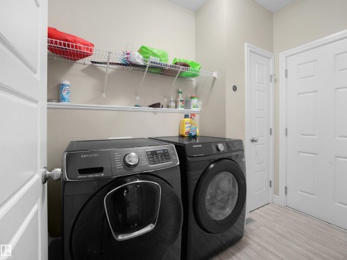 8716 Carson Way, Edmonton, AB - Indoor Photo Showing Laundry Room
