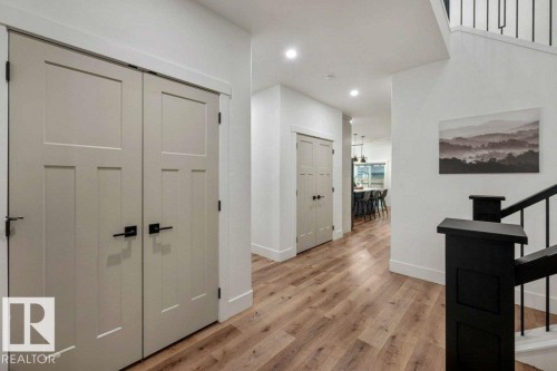 5094 Edgemont Boulevard, Edmonton, AB - Indoor Photo Showing Other Room