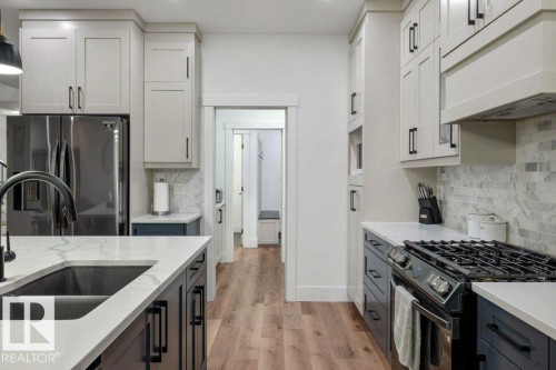 5094 Edgemont Boulevard, Edmonton, AB - Indoor Photo Showing Kitchen With Stainless Steel Kitchen With Double Sink With Upgraded Kitchen