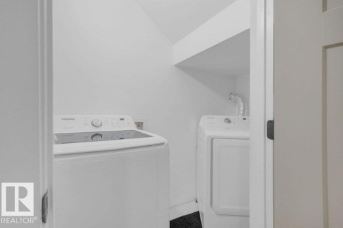 5094 Edgemont Boulevard, Edmonton, AB - Indoor Photo Showing Laundry Room