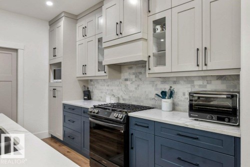 5094 Edgemont Boulevard, Edmonton, AB - Indoor Photo Showing Kitchen With Upgraded Kitchen