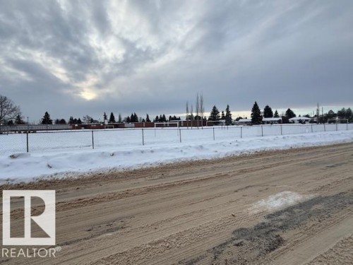 9128 129B Avenue, Edmonton, AB - Outdoor With View