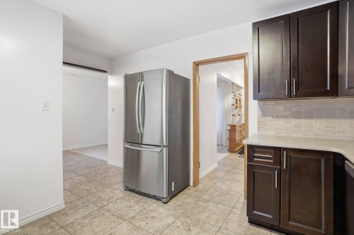 4029 114 Avenue, Edmonton, AB - Indoor Photo Showing Other Room