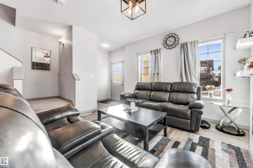 1217 Watt Drive, Edmonton, AB - Indoor Photo Showing Living Room