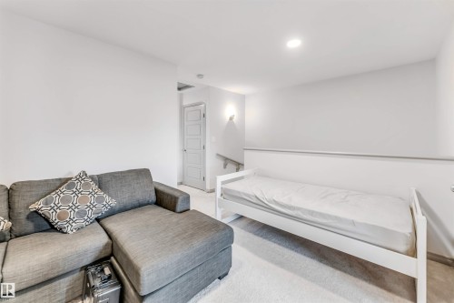 1217 Watt Drive, Edmonton, AB - Indoor Photo Showing Bedroom