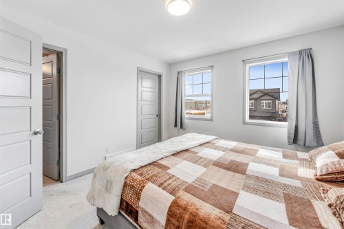 1217 Watt Drive, Edmonton, AB - Indoor Photo Showing Bedroom