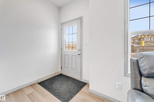 1217 Watt Drive, Edmonton, AB - Indoor Photo Showing Other Room