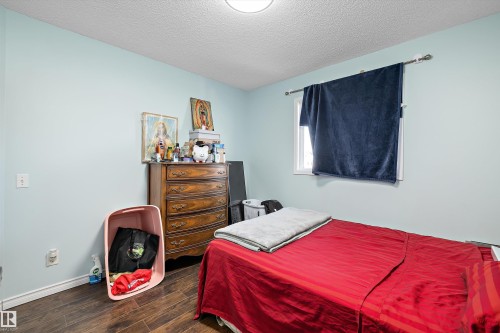 16304 43 Street, Edmonton, AB 