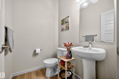 2 50 Edinburgh Crt, St. Albert, AB - Indoor Photo Showing Bathroom