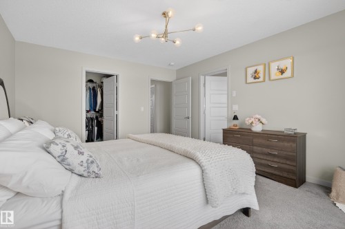 2 50 Edinburgh Crt, St. Albert, AB - Indoor Photo Showing Bedroom