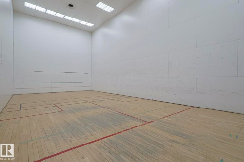 Squash - 505 10149 Saskatchewan Drive, Edmonton, AB - Indoor Photo Showing Other Room