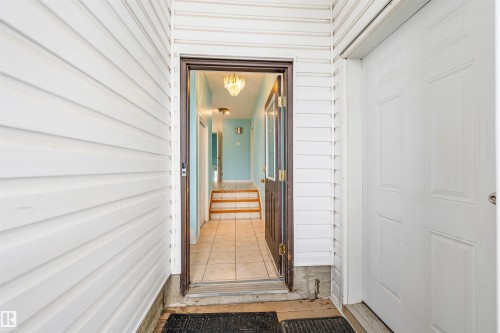 Property entrance - 2831 36 Street, Edmonton, AB - Outdoor With Exterior