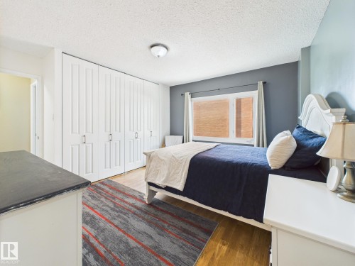 603 9909 110 Street, Edmonton, AB - Indoor Photo Showing Bedroom