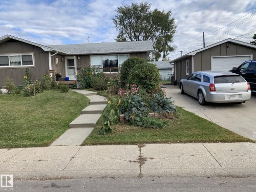 9216 130 Avenue, Edmonton, AB - Outdoor