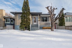 9347 90 Street  Edmonton, AB T6C 3M3