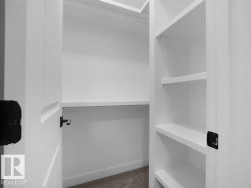 806 Elderberry Crest, Edmonton, AB - Indoor With Storage