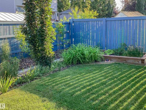 4042 37A Avenue, Edmonton, AB - Outdoor