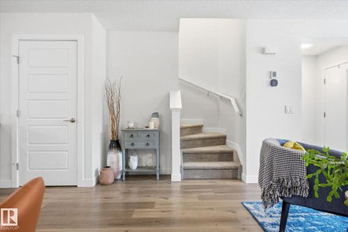 201 Charlesworth Drive, Edmonton, AB - Indoor Photo Showing Other Room