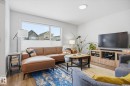 201 Charlesworth Drive, Edmonton, AB  - Indoor Photo Showing Living Room 