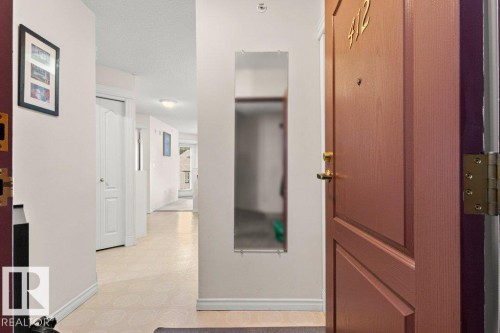 412 2741 55 Street, Edmonton, AB - Indoor Photo Showing Other Room