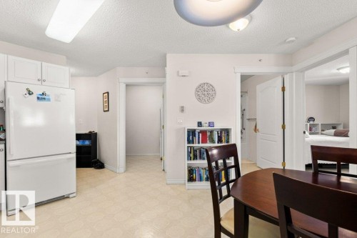 412 2741 55 Street, Edmonton, AB - Indoor