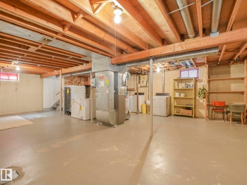 9010 Meadowlark Road, Edmonton, AB - Indoor Photo Showing Basement