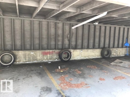 201 14825 51 Avenue, Edmonton, AB - Indoor Photo Showing Garage