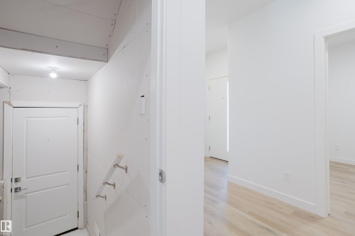 134 Mitchell Bend, Leduc, AB - Indoor Photo Showing Other Room